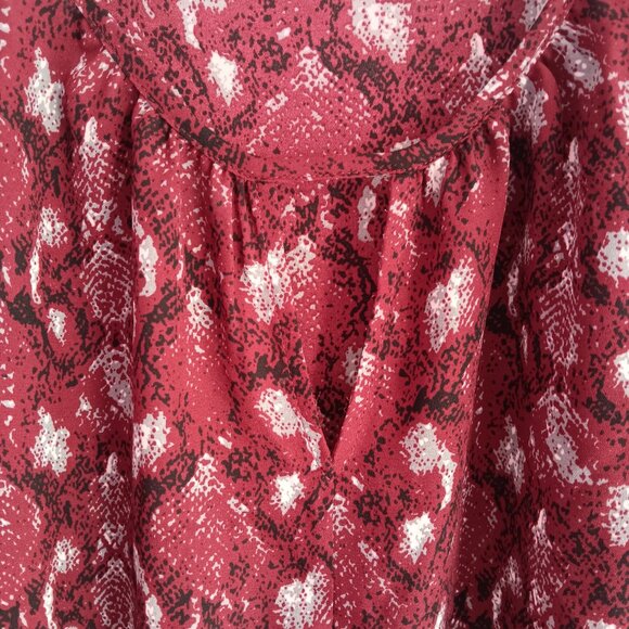 Women's West Kei Burgundy Snake Print Boho Blouse Size S NEW WITHOUT TAGS - Picture 3 of 6